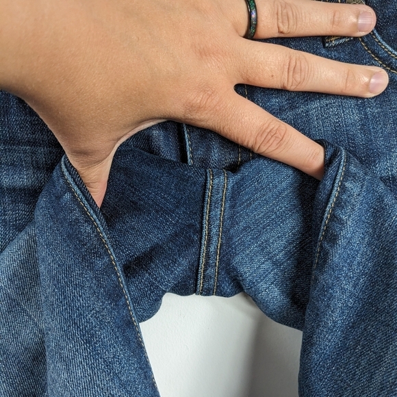 Kut from the Kloth Boyfriend Short Sz 2 - Picture 4 of 7